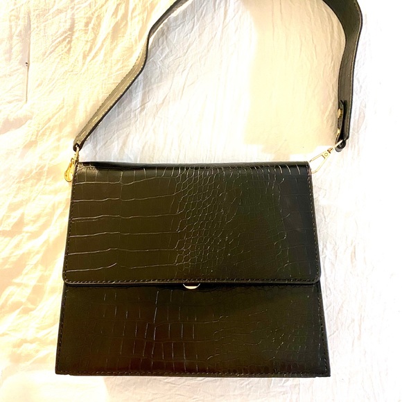 Black shoulder bag - Picture 1 of 3